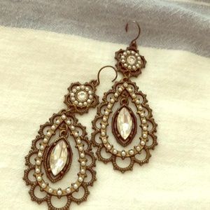 Vintage Feel Diamond Earrings